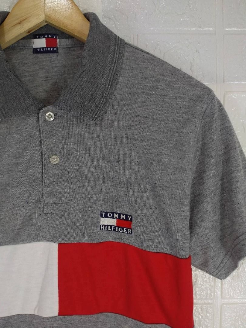 TOMMY HILFIGER POLO SHIRT (Category: Tshirts & Polo Shirts ) located in Baguio. Submitted by fashionfinds1999 (Listing ID 1466829836, Image 2). Description: 26 X 19 SMALL EXCELLENT CONDITION + SHIPPING FEE.