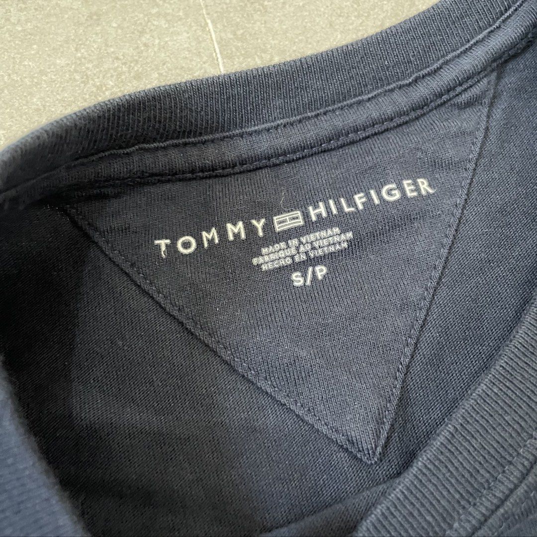 Tommy Hilfiger Shirt (Category: Tshirts & Polo Shirts ) located in Mabalacat. Submitted by goldengarms_ (Listing ID 1466874860, Image 2). Description: Color: Navy Blue Size: Small on tag Condition: Excellent Color rate: 9.5/10 or better Issue: N/A Price is still negotiable for sure buyer 👍 - Payment thru GCash, Maya or Security Bank 💳 - Shipping via J&T Express 🛩️ Pm us for more details. Thank you! 📩.