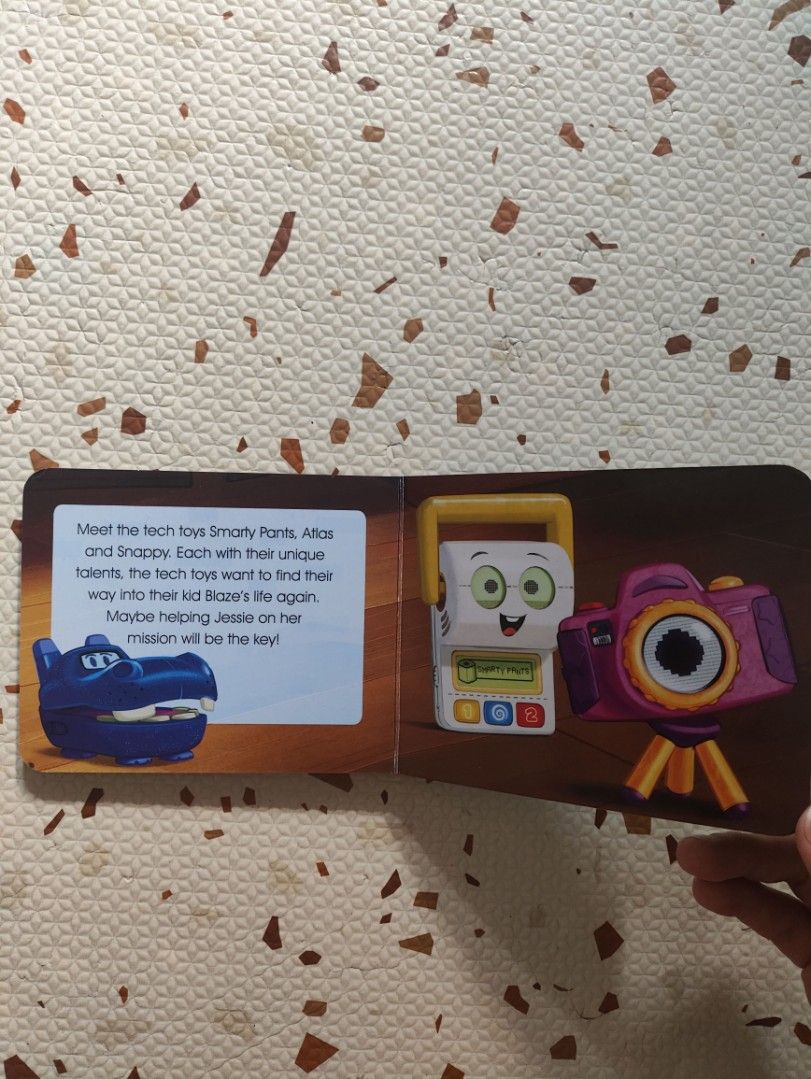 Toy Story Book 5 (Category: Children's Books) located in Taguig. Submitted by cleanupmomma (Listing ID 1466859184, Image 3). Description: Please take time to read ❤️ Small boardbook wyiwyg.