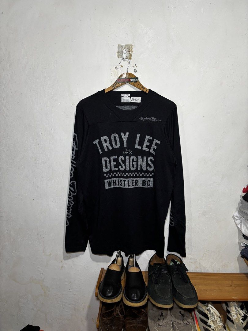 Troy Lee Designs Longsleeve (Category: Coats, Jackets and Outerwear) located in Calamba. Submitted by sinauna. (Listing ID 1466967965, Image 1). Description: .