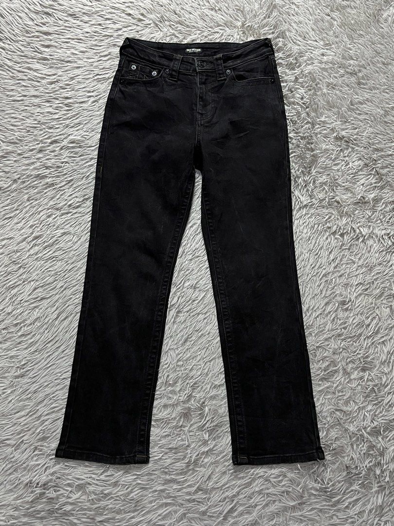 True Religion Women’s Jeans (Category: Jeans) located in Dipolog. Submitted by krstnagnis98 (Listing ID 1466868146, Image 2). Description: True Religion Women’s Jeans Stretch Straight Like New! No any issues Fits 29-30 ontape Authentic Mine 650 Dm. 💌.