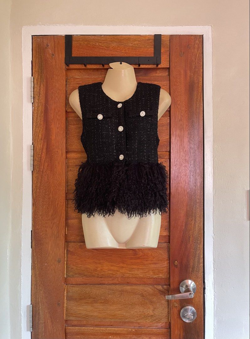 Tweed Button down Sleeveless Top (Category: Others Tops) located in Baler. Submitted by declutterwithrhys (Listing ID 1466877674, Image 1). Description: FOR SALE (PLEASE MAKE READING A HABIT) TWEED BUTTON DOWN SLEEVELESS TOP WITH FUR DETAILS COLOR BLACK WORKING ALL BUTTONS LIKE NEW CONDITION CAN PASS AS BN CAN FIT SIZE MEDIUM TO LARGE BODY FRAME COLOR RATE 10/10 NO ISSUE MUST HAVE (STEAL PRICE) KINDLY CHECK THE PHOTOS FOR THE COMPLETE DETAILS NON