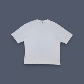 (Category: ) located in . Submitted by ejay.thrift.clothes (Listing ID 1466965643, Image 1). Description: .