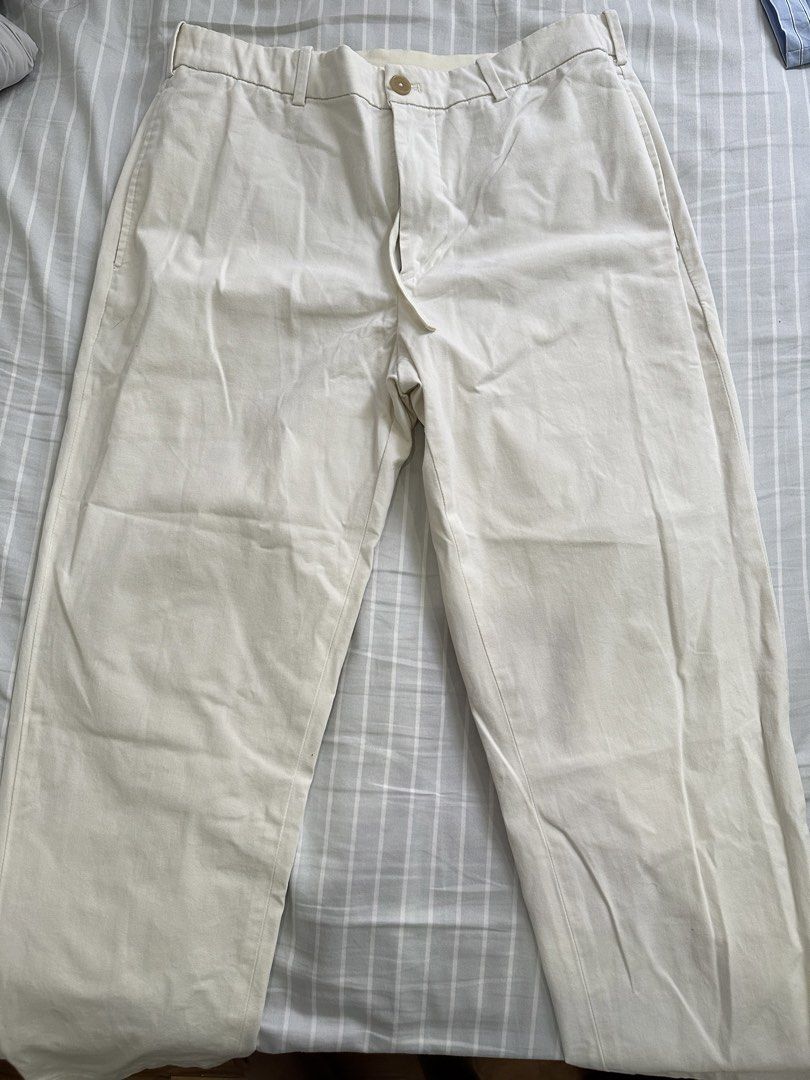 Uniqlo Cream Trousers (Category: Trousers) located in Manila. Submitted by ilovemikunakano (Listing ID 1466909607, Image 1). Description: .