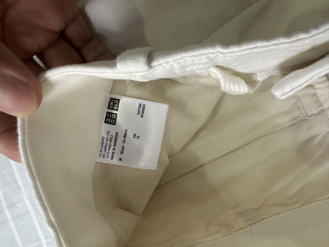 Uniqlo Cream Trousers (Category: Trousers) located in Manila. Submitted by ilovemikunakano (Listing ID 1466909607, Image 2). Description: .