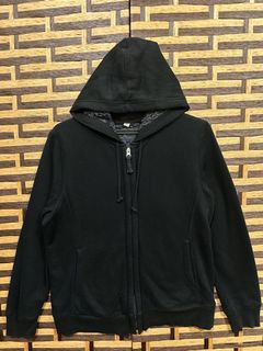 (Category: ) located in . Submitted by brandthriftoutdoor_ (Listing ID 1466838209, Image 1). Description: .