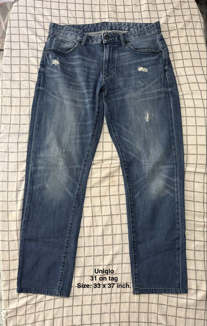 Uniqlo Slim fit pants (Category: Jeans) located in Manila. Submitted by pinkyswearshop2.0 (Listing ID 1466832392, Image 1). Description: .