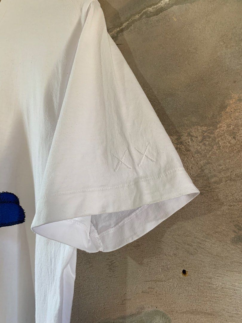 Uniqlo x kaws (Category: Activewear) located in Famy. Submitted by stuffxsogood. (Listing ID 1466854037, Image 3). Description: Uniqlo x kaws Large 20x27.5 Good as new.