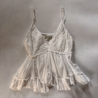(Category: ) located in . Submitted by kaelian_couture (Listing ID 1466833733, Image 1). Description: .