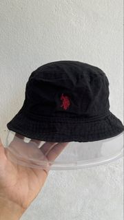 (Category: ) located in . Submitted by 89closet (Listing ID 1466806746, Image 1). Description: .
