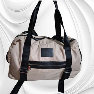 (Category: ) located in . Submitted by calm_youngstore7 (Listing ID 1466924356, Image 1). Description: .