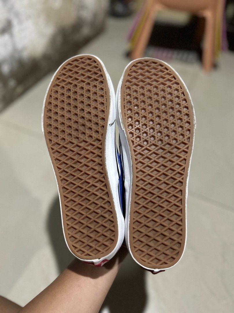 Vans (Category: Sneakers) located in Cebu City. Submitted by cyrilk1cks (Listing ID 1466817981, Image 3). Description: .