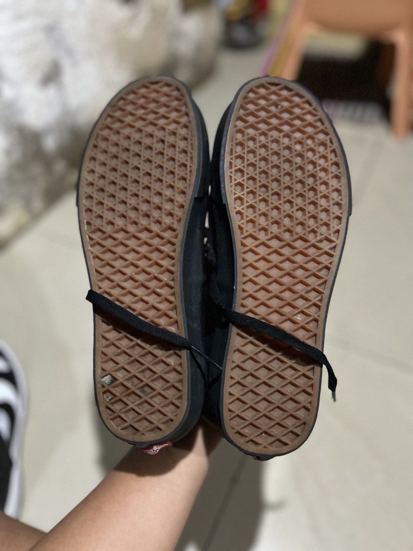 Vans (Category: Sneakers) located in Cebu City. Submitted by cyrilk1cks (Listing ID 1466818244, Image 3). Description: .