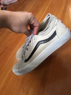 (Category: ) located in . Submitted by sashoppeepipi (Listing ID 1466783001, Image 1). Description: .