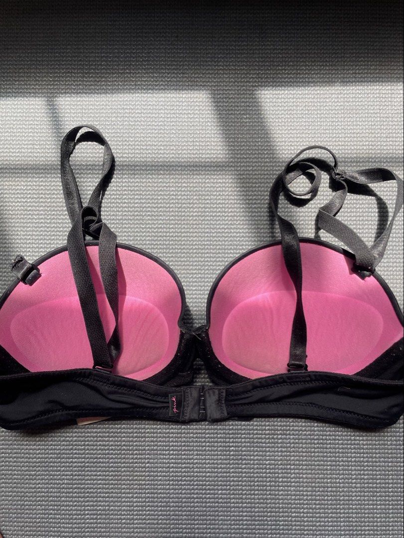 VICTORIA SECRET 🌜 PUSHUP BRA (Category: Undergarments & Loungewear) located in Mandaluyong City. Submitted by summahtohdaymnl (Listing ID 1466800748, Image 2). Description: VS BRA 100% authentic PM! me for more.