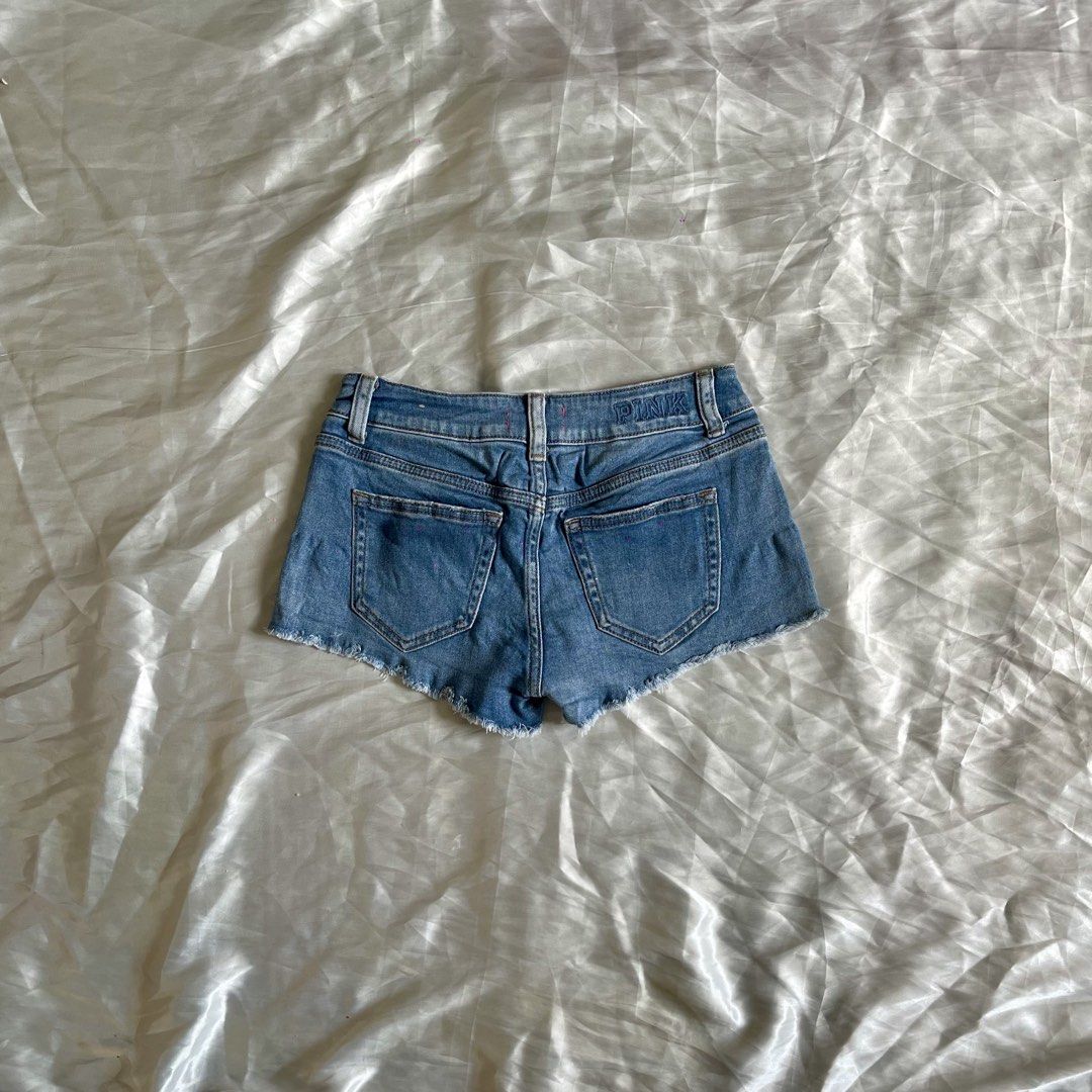Victoria’s Secret Pink Micro Short (Category: Shorts) located in Manila. Submitted by oc.wardrobe (Listing ID 1466952539, Image 2). Description: waist 25 to 27 .