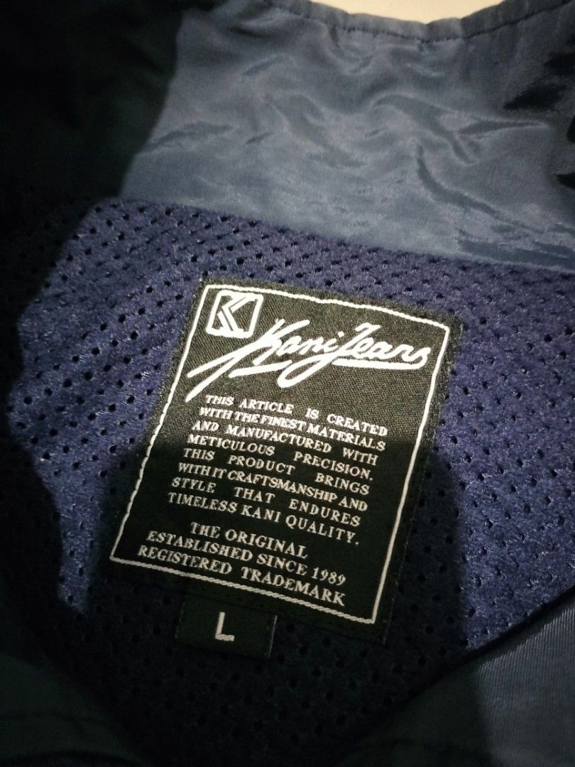 Vintage 90s Karl Kani Nylon Jacket Size Large (Category: Coats, Jackets and Outerwear) located in San Mateo. Submitted by jhaixsober (Listing ID 1466939882, Image 2). Description: DIMES LENGTH 29 WIDTH 25.5 -EXCELLENT CONDITION -NO ISSUE -NEED WASH ONLY -COLOR RATE 9.5/10 -WINBREAKER -GOOD FOR PSG -SOLID ITEM LOCATION: QUEZON CITY🏘 COURIER: J&T AND LALAMOVE🚛 MOP: GCASH ONLY💵.