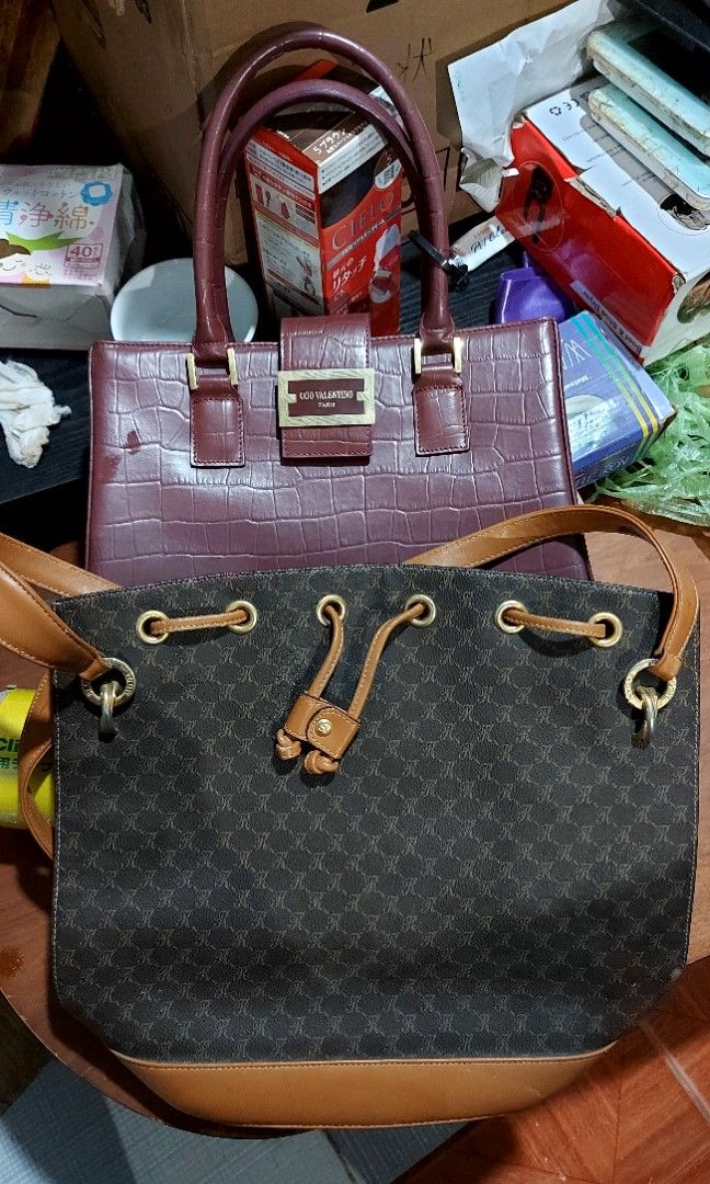 Vintage bag (Category: Shoulder Bags) located in Rizal. Submitted by zelle-online (Listing ID 1466809461, Image 1). Description: vintage bags 2pcs ugo valentino and regia moda this bags is surplus item fro. japan.