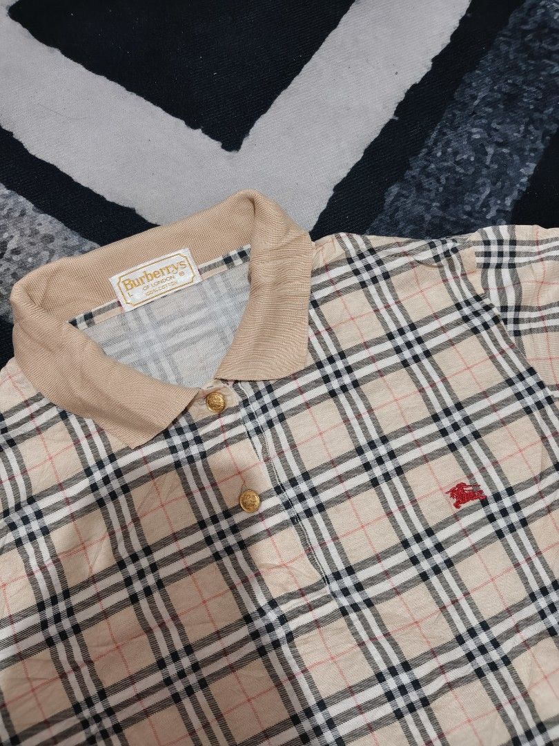 Vintage Burberrys Plaid P/S (Category: Shirts) located in Andop. Submitted by kyutoryuu (Listing ID 1466892646, Image 2). Description: •Dimes: 18x24.5 •Condition: As New •CR: 9.8/10 •Issue: need wash, from bale.