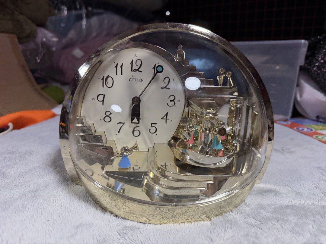 VINTAGE CITIZEN SILHOUETTE ROMANCE TABLE CLOCK (Category: Clocks) located in Sablan. Submitted by gongonshelley12 (Listing ID 1466894668, Image 1). Description: 850 only!! 👉🏻👉🏻vintage Citizen Silhouette Romance 677N (4SG677-N18) table clock ANG GANDA NG CITIZEN TABLE CLOCK NA TO!! GUMAGANA ANG CLOCK AT DISPLAY PO 2 AA batt ANG KELANGAN (not included).