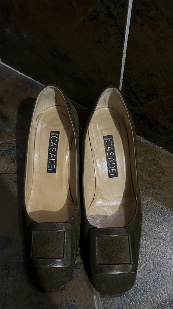 vintage heels (Category: Heels) located in Manila. Submitted by zeekroo.ph (Listing ID 1466844431, Image 1). Description: Brand: casadei 10/10 condition Size 35.