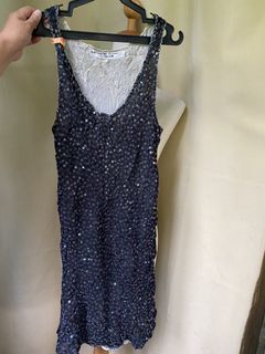 (Category: ) located in . Submitted by thriftfindsbyshei-2nd (Listing ID 1466889472, Image 1). Description: .