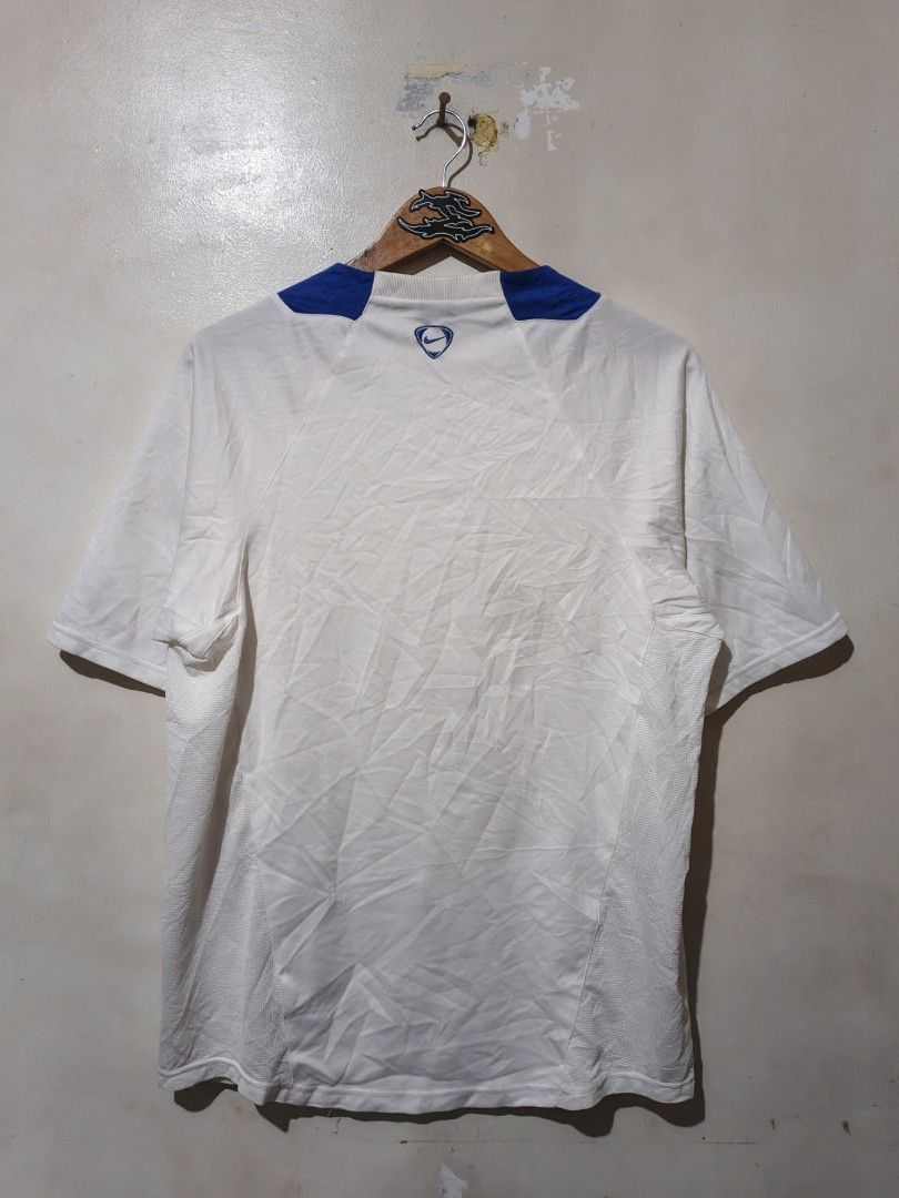 VINTAGE NIKE DRI FIT (Category: Tshirts & Polo Shirts ) located in Ligao. Submitted by kennethrift_finds (Listing ID 1466959532, Image 2). Description: LARGE 21×28 COLOR RATE: 10/10 NO ISSUE AS NEW CONDITION.