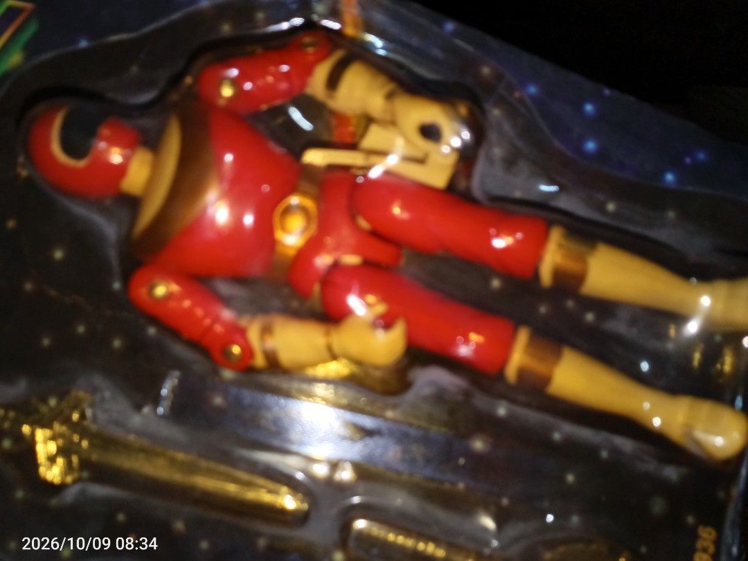 Vintage Power Rangers Zeo (Category: Vintage Collectibles) located in Davao. Submitted by banana.pancake (Listing ID 1466798780, Image 2). Description: sealed and never opened 150 each only or take all for 400 Shipping thru J&T Door to Door Location: Davao City.