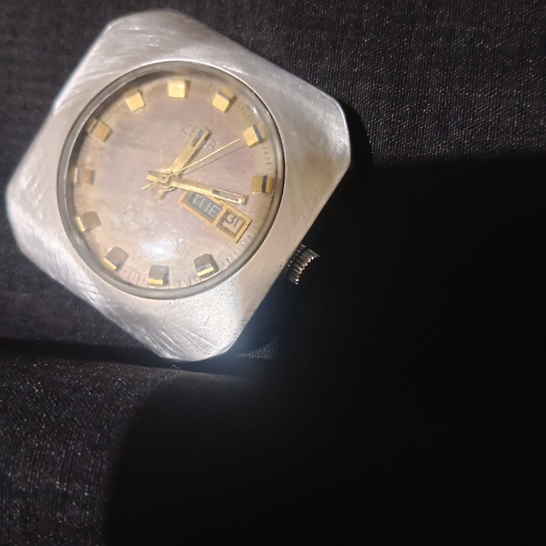 Vintage Rare Ceba Manual Wind Square Watch (Category: Men's Watches) located in Pasig City. Submitted by antikto (Listing ID 1466826109, Image 3). Description: vintage ceba desusi swiss made. issue,humihinto.price 3,900.