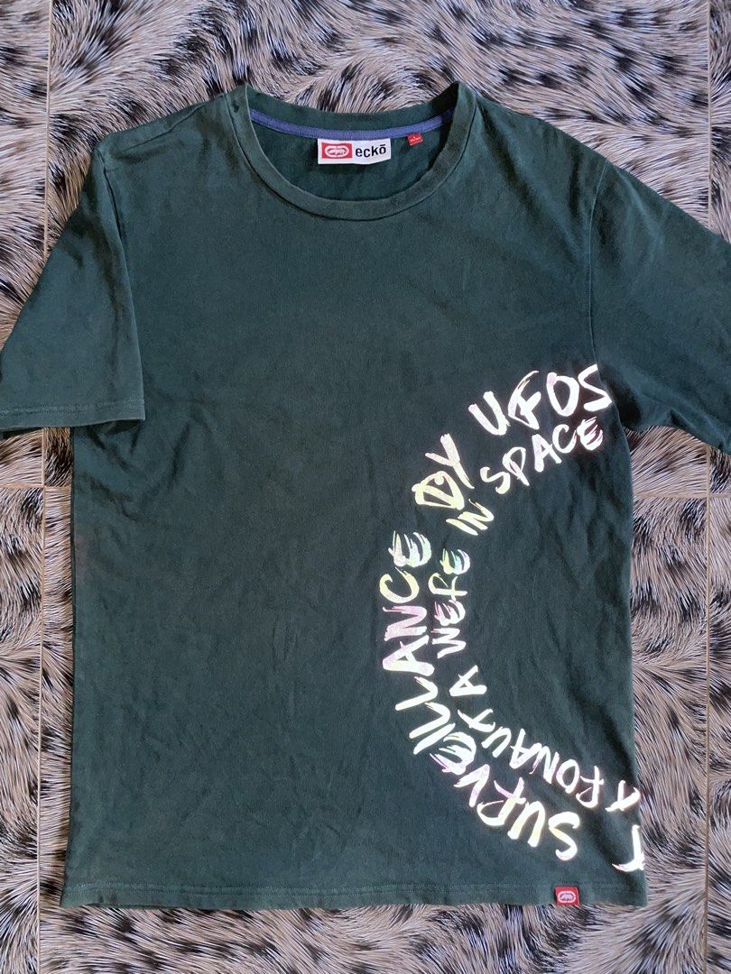 Vintage Reflective Spiraling Ecko Unltd (Category: Tshirts & Polo Shirts ) located in Manila. Submitted by streetnattylituptown (Listing ID 1466794563, Image 1). Description: Vintage Reflective Spiraling Ecko Unltd -Authentic -Vintage -Reflective -Excellent Condition Dimes: Large on Tag Length: 29 Width: 21 UNLI VC UNLI VOUCH CABUYAO LAGUNA DM IF INTERESTED.