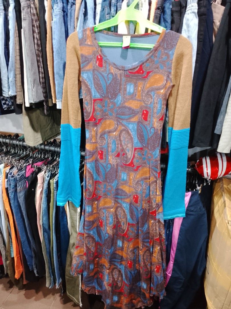 VINTAGE SAVE THE QUEEN MESH OVERLAY (Category: Dresses) located in Manila. Submitted by y2k_mania (Listing ID 1466875407, Image 2). Description: .