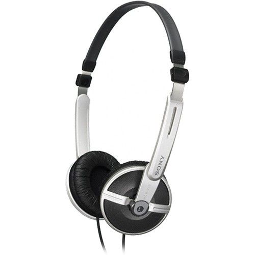 Vintage Sony MDR-710 packable headset with case (Category: Headphones & Headsets) located in Cabuyao City. Submitted by PHdowner30 (Listing ID 1466970717, Image 1). Description: FOR SALE ONLY Vintage Sony MDR-710 packable headset with case Good working condition Issue: leather chips Authentic/original P1,500 + SF negotiable Pm.
