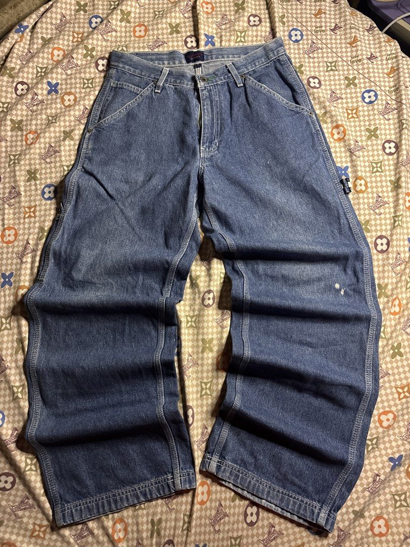 Vintage Tommy Hilfiger Carpenter Pants (Category: Jeans) located in Cabuyao City. Submitted by giothr1ft (Listing ID 1466893545, Image 2). Description: -Waist:30 -Length: 40 -Thigh: 13 -Leg Hole:10.