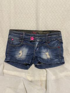 (Category: ) located in . Submitted by kyssmarila (Listing ID 1466855839, Image 1). Description: .