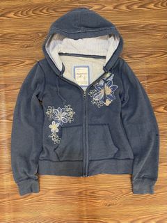 (Category: ) located in . Submitted by kd_thrift_shop (Listing ID 1464199940, Image 1). Description: .