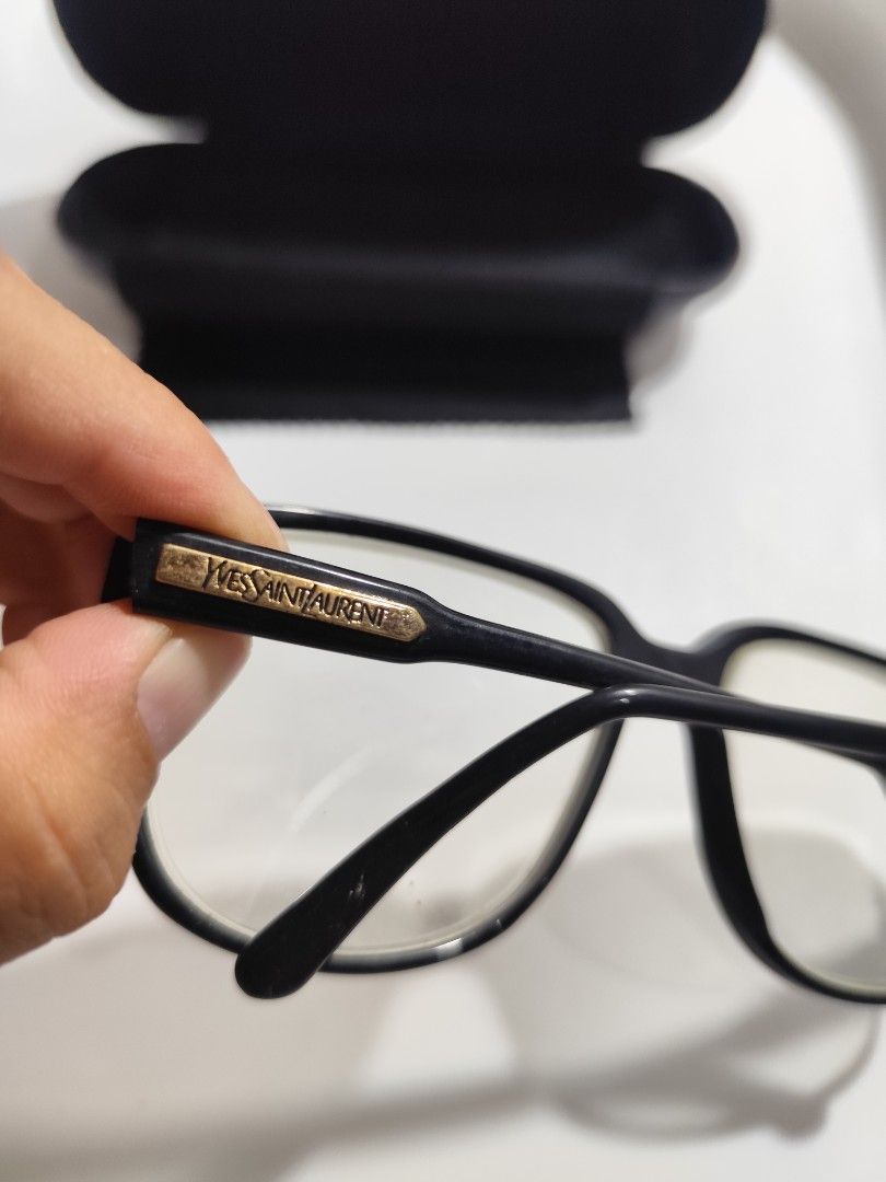 Vintage Yves Saint Laurent frame (Category: Sunglasses & Eyewear) located in Cebu City. Submitted by icoolectnsellect (Listing ID 1466906219, Image 3). Description: Issue: Minor Scratch, Dirt and RX lens, medyo malaki yung opening nya sa temple or bka nkabukaka na. Bought at Garage Sale. Authenticity not Guaranteed, di ko alam if legit or Fake. Buy @ your own Risk. All EyeGlasses or Sun Glasses ay may Grado or Prescription Glasses. Please be care
