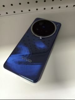 （分類：）位於 。 由 alanluk 提交（商品編號 1466801973，圖片 1）。簡介： 。