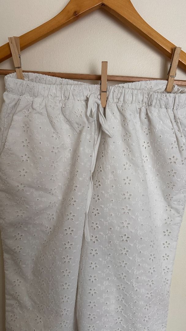 White Eyelet Pants (Category: Other Bottoms) located in Cainta. Submitted by thethriftedit_ (Listing ID 1466797348, Image 2). Description: Eyelet Pants in White XS 10/10 Condition Price as posted. Delivery fee will be shouldered by buyer..