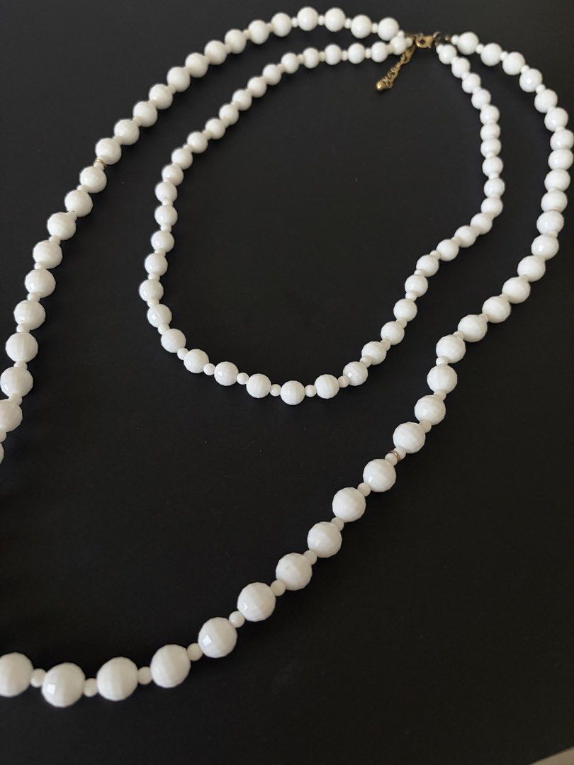 White Faceted Beaded Double Strand Necklace (Category: Necklaces) located in Quezon City. Submitted by wagwagan_ukay_blues (Listing ID 1466849941, Image 2). Description: From Japan In good condition 30” Length .