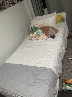 (Category: ) located in . Submitted by laurenblow98638 (Listing ID 1466947311, Image 1). Description: .
