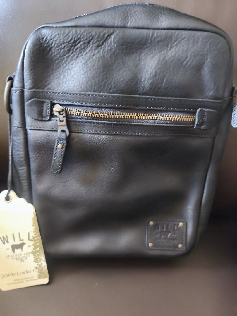 Will Leather Goods All Leather Crossbody Bag (Category: Sling Bags) located in Muntinlupa City. Submitted by silent_mute (Listing ID 1466858466, Image 1). Description: Approx 11" H x 9"L x 3"W Gcash/BPI.