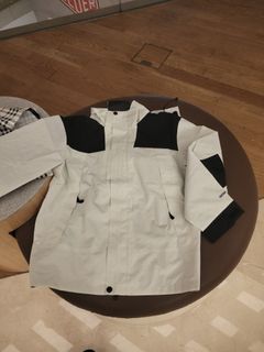 (Category: ) located in . Submitted by glam.shop (Listing ID 1466783453, Image 1). Description: .