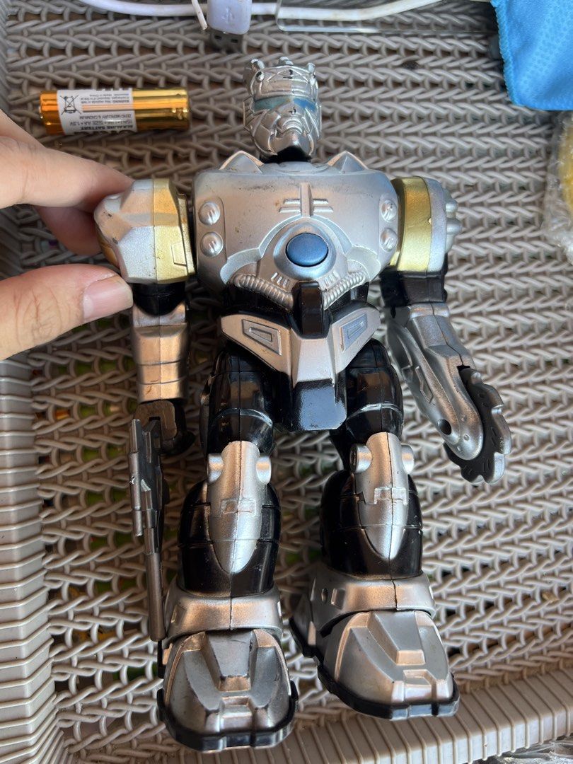 Wiser Silver Berserker Robot (Category: Vintage Collectibles) located in Manila. Submitted by macks_toys (Listing ID 1466855570, Image 2). Description: 📌You may send DM for your inquiries. ✨KINDLY CHECK EACH DETAILS✨ 🔳 From Japan/UK Surplus items 🔳 Not working 🔳 Manage your expectations since it’s preloved and from Surplus Items 🔳 WYSIWYG ✨ Thank you! ✨.