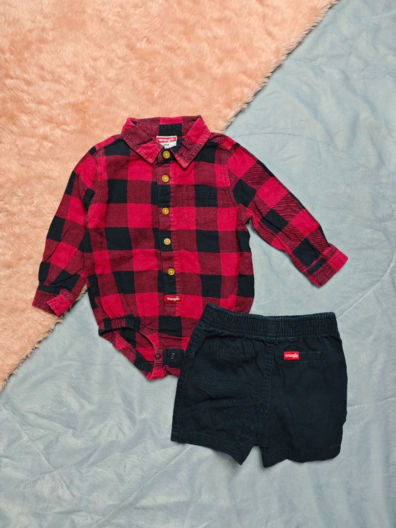 WRANGLER INFANT SET (Category: Babies & Kids Fashion) located in Imus. Submitted by eykc01 (Listing ID 1466913603, Image 1). Description: EXCELLENT-LIKE NEW 18M.