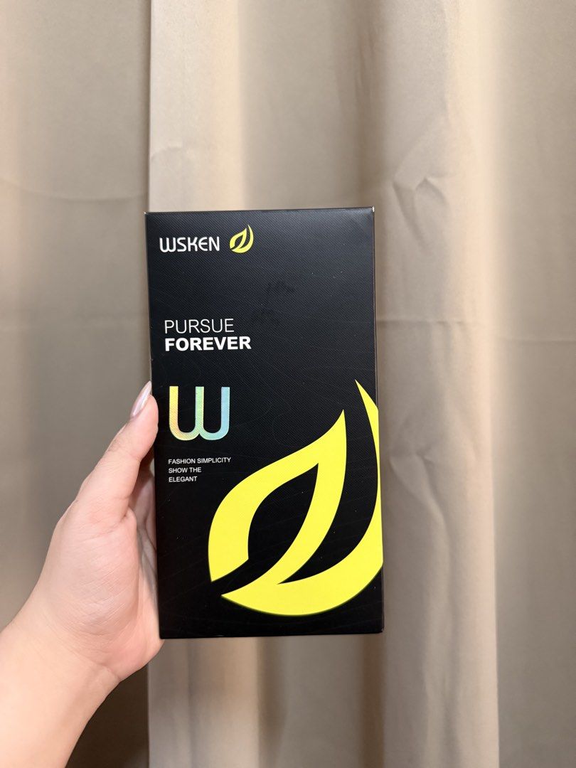 WSKEN Privacy Screen Protector - iPhone 14 Pro Max (Category: Other Mobile & Gadget Accessories) located in Mandaluyong City. Submitted by kopitiandbiscuits (Listing ID 1466957042, Image 1). Description: .