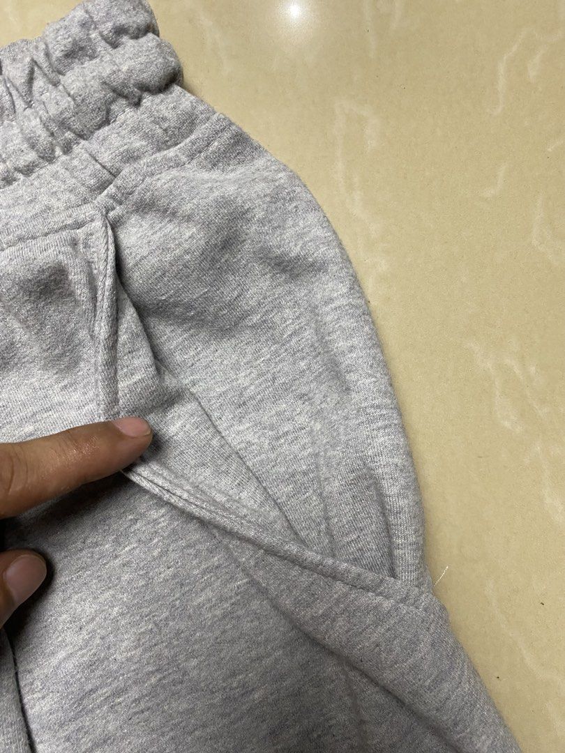 XEROBNR (Category: Shorts) located in Andop. Submitted by maikeygong (Listing ID 1466913138, Image 3). Description: SIZE 30-32 x 23 NO ISSUE.