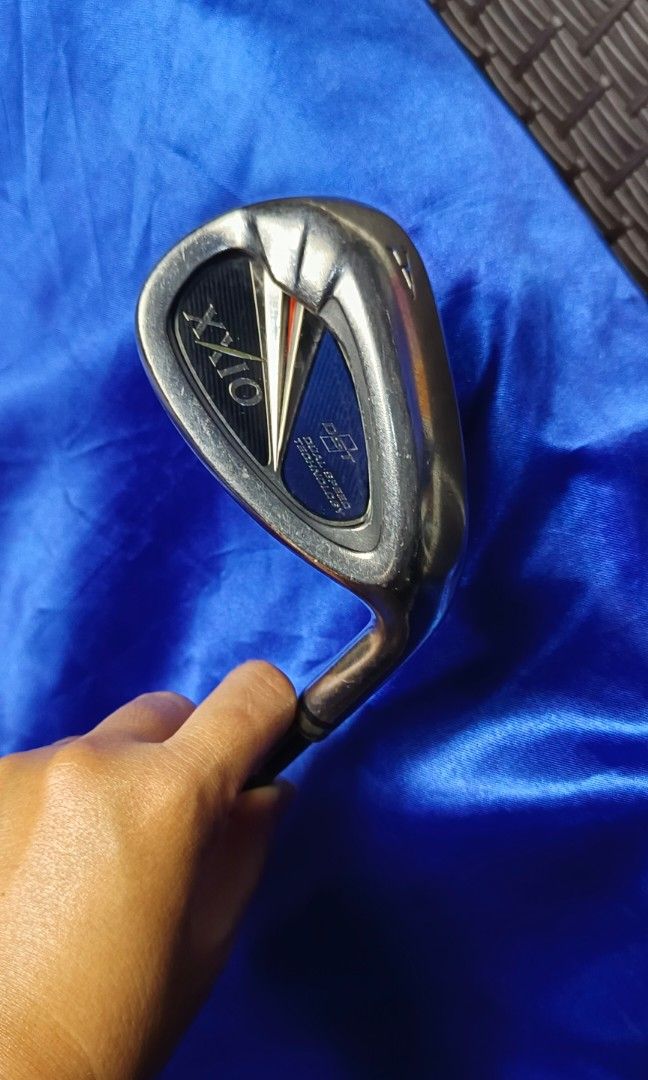 XXIO MP800 APPROACH WEDGE (Category: Golf) located in Manila. Submitted by yeonmei5614747 (Listing ID 1466849555, Image 1). Description: right handed R flex.
