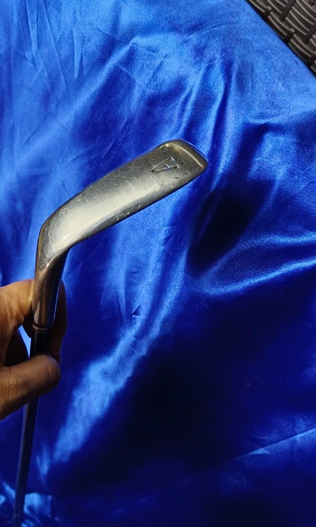 XXIO MP800 APPROACH WEDGE (Category: Golf) located in Manila. Submitted by yeonmei5614747 (Listing ID 1466849555, Image 2). Description: right handed R flex.
