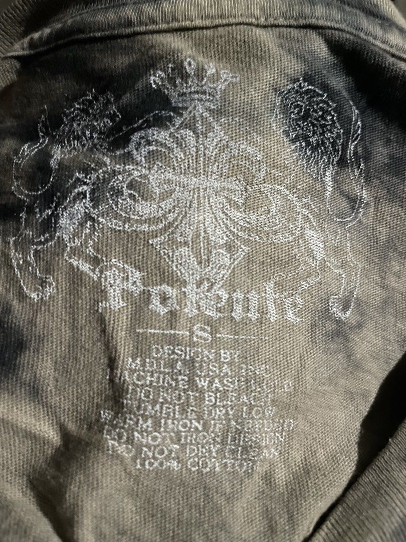 Y2K (Category: Blouses) located in Iloilo. Submitted by sweaythrift (Listing ID 1466912394, Image 3). Description: Y2k Tops Small on tag Dimes 16x24 Excellent Condition Color rate 10/10 Free Shipping Fee .
