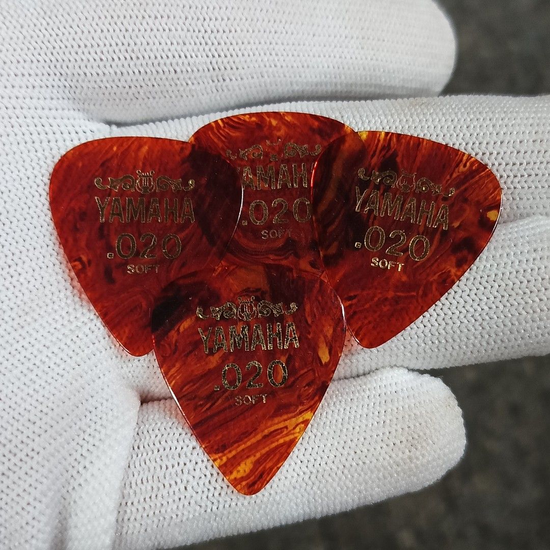 Yamaha Guitar Picks (Category: Vintage Collectibles) located in Meycauayan. Submitted by redmants2011 (Listing ID 1466775427, Image 2). Description: take all only with free 2 unbranded picks..